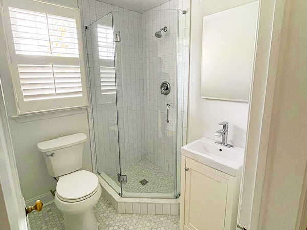 Bathroom renovation in Chevy Chase MD - project 11 (photo 1)