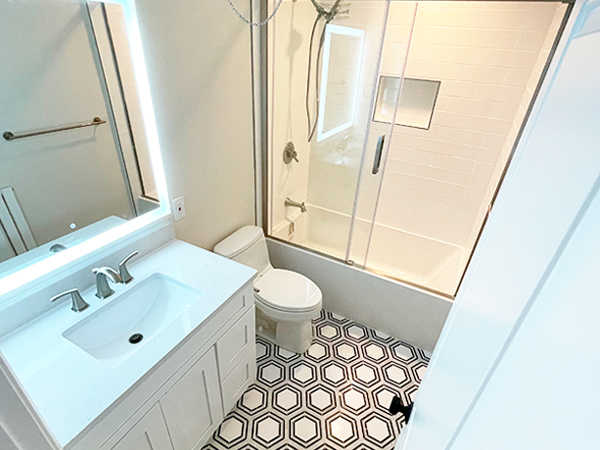 Bathroom remodel in Washington, DC - project 12 (photo 2)